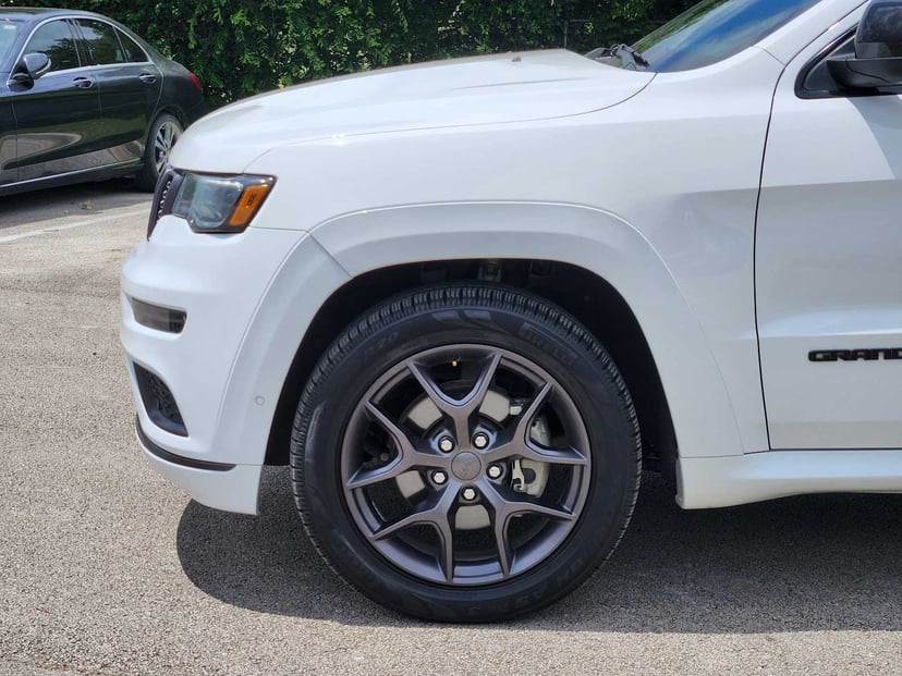 2020 Jeep Grand Cherokee - Image 8