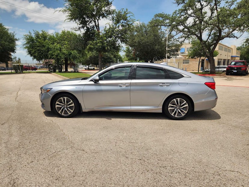 2018 Honda Accord Hybrid - Image 1