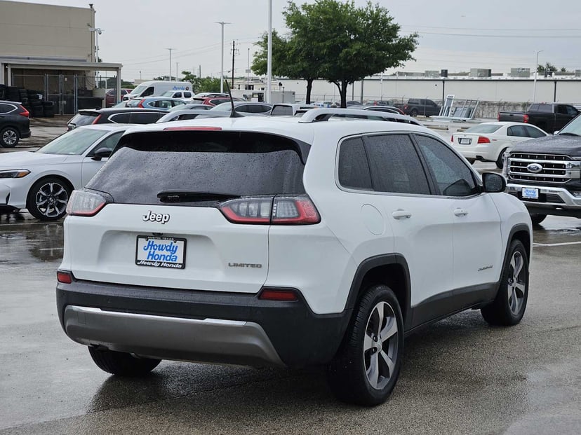 2019 Jeep Cherokee - Image 6