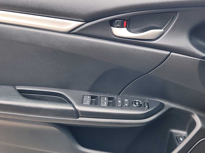 2020 Honda Civic Sedan - Image 22