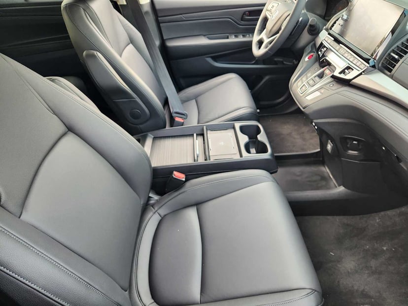 2026 Honda Odyssey - Image 11