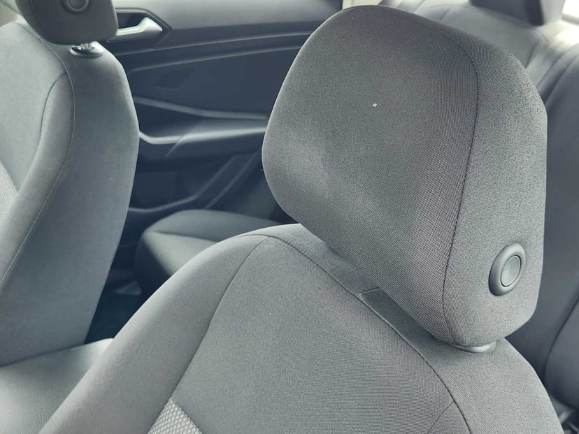 2019 Volkswagen Jetta - Image 15