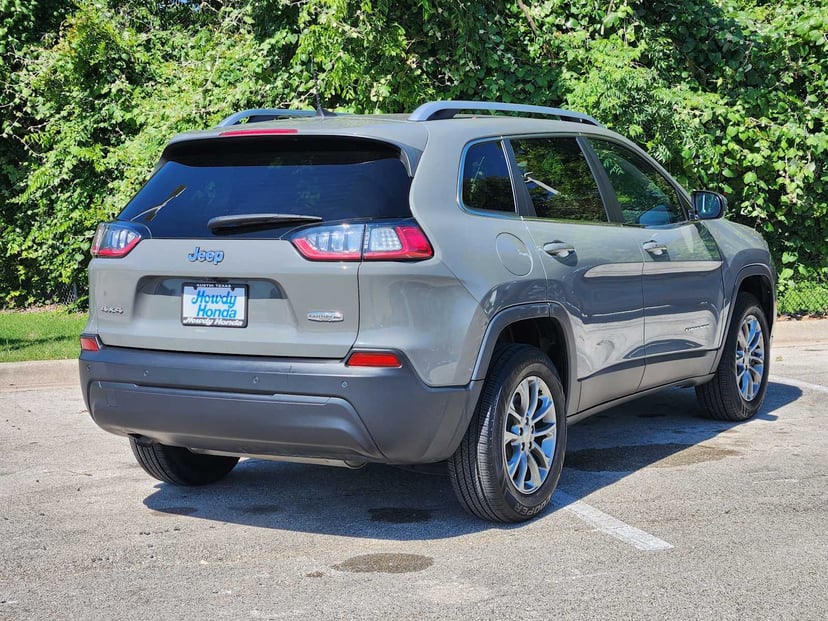 2019 Jeep Cherokee - Image 6