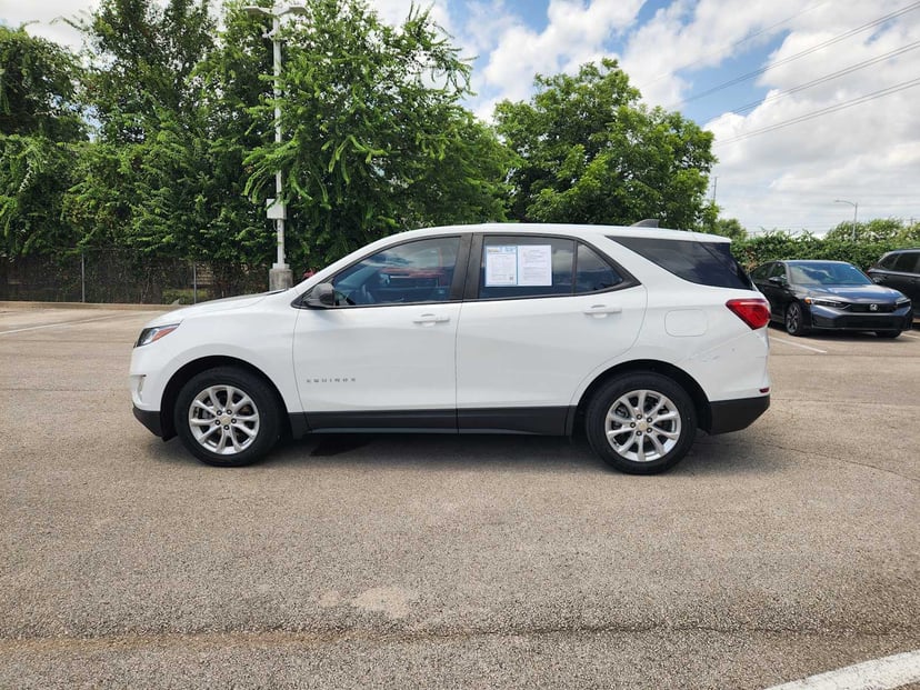 2021 Chevrolet Equinox - Image 3