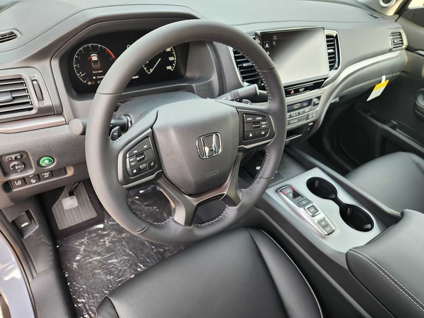 2026 Honda Ridgeline - Image 2