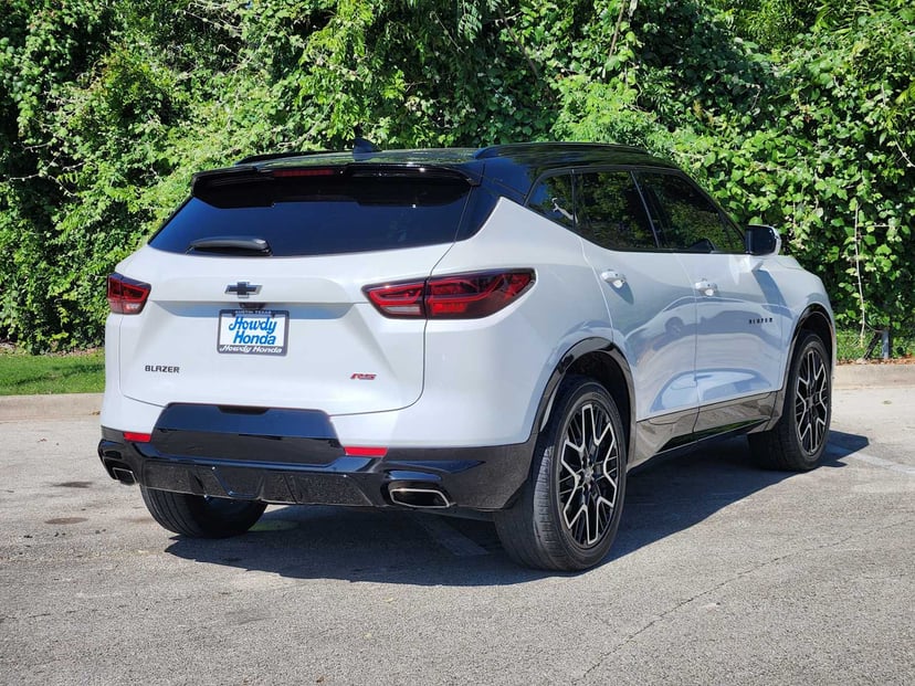 2023 Chevrolet Blazer - Image 6