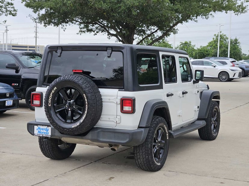 2021 Jeep Wrangler - Image 6