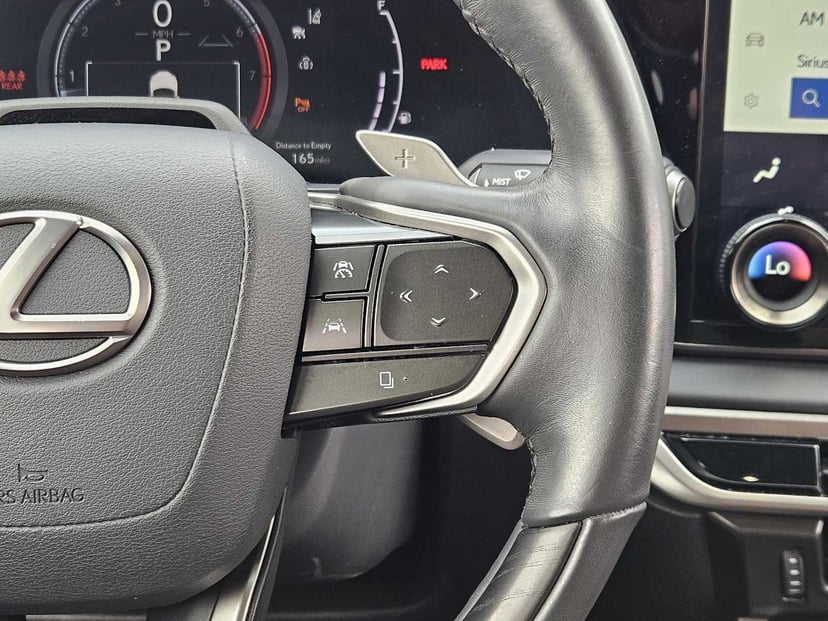 2023 LEXUS RX 350 - Image 28