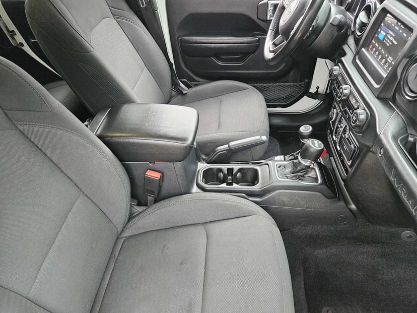 2021 Jeep Wrangler - Image 13