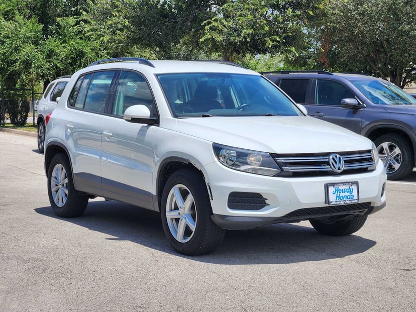 2018 Volkswagen Tiguan Limited - Image 1