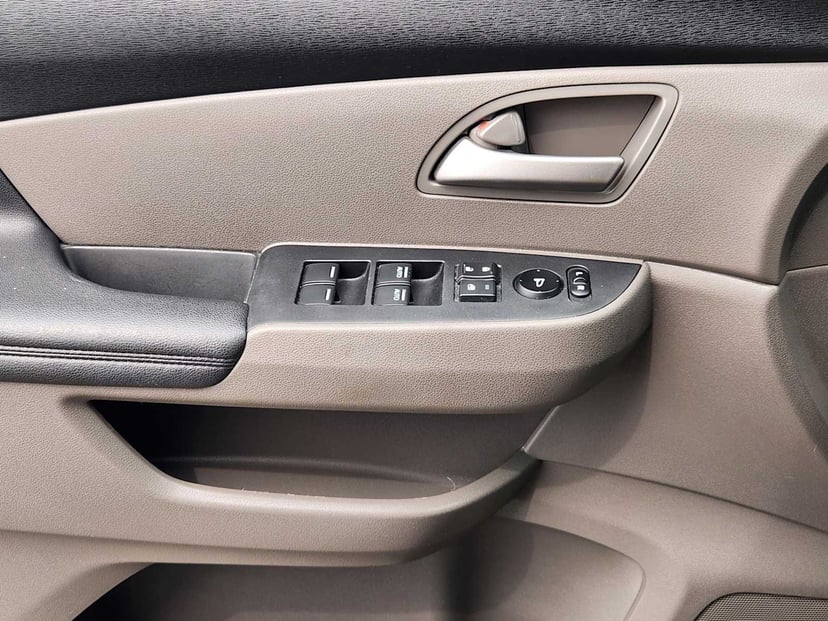 2011 Honda Odyssey - Image 23