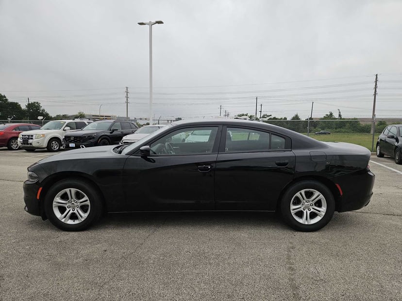 2019 Dodge Charger - Image 4