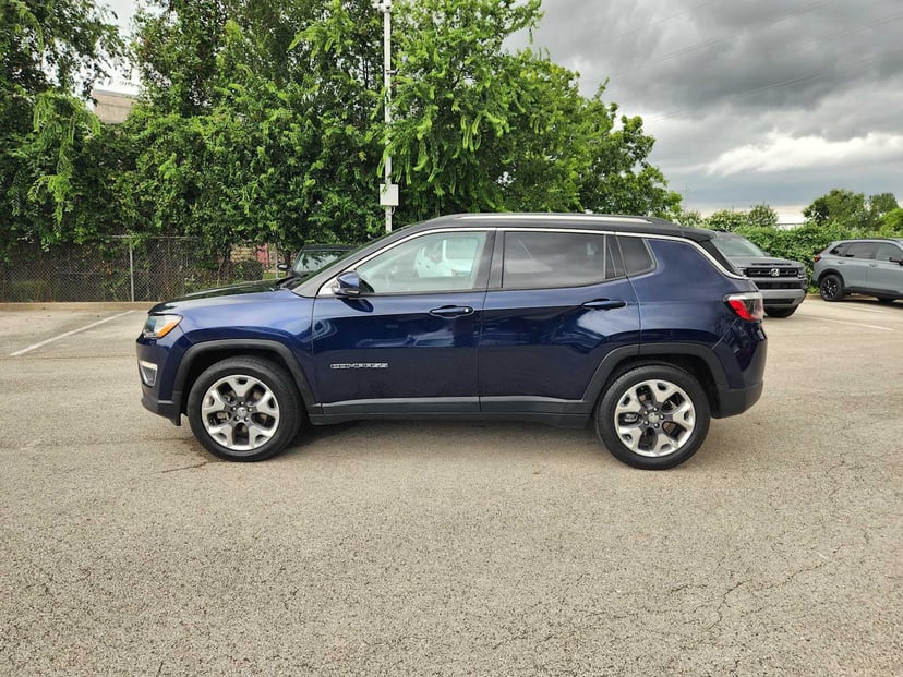 2019 Jeep Compass - Image 3