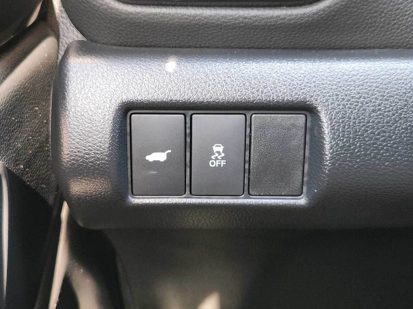 2025 Honda Pilot - Image 18
