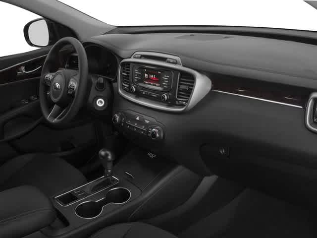 2017 Kia Sorento - Image 18
