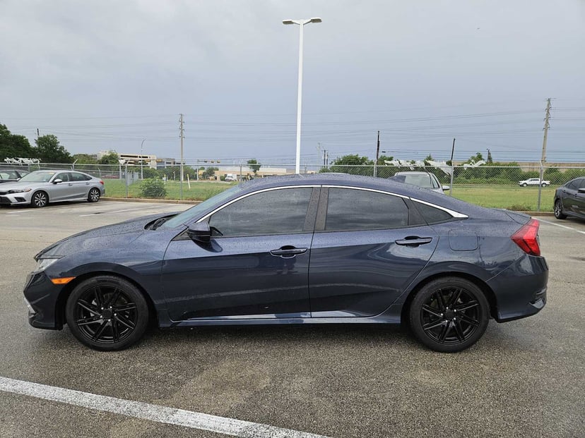 2019 Honda Civic Sedan - Image 4