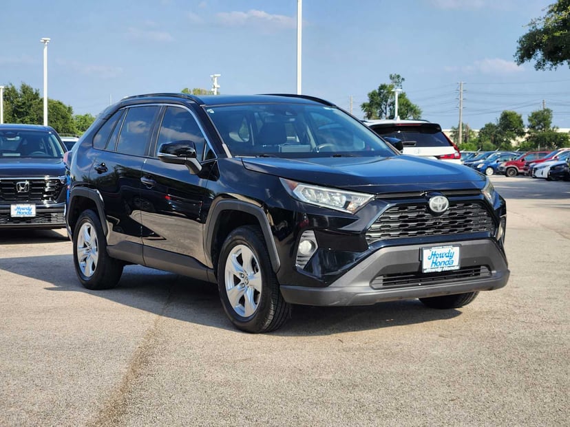 2019 Toyota RAV4 - Image 2