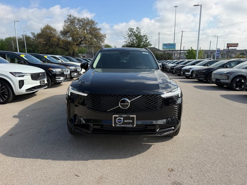 2026 Volvo XC90 plug-in hybrid - Image 5