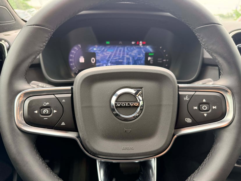 2023 Volvo C40 Recharge Pure Electric - Image 16