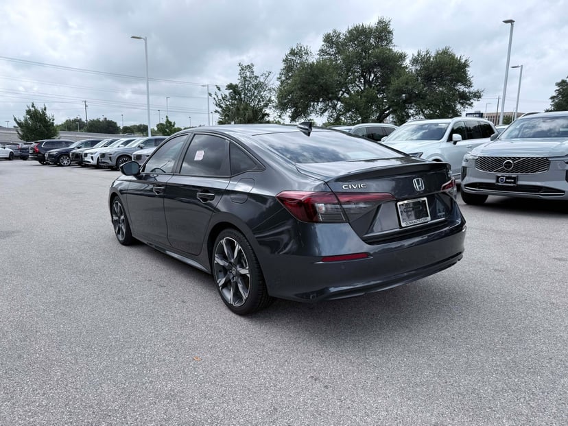 2025 Honda Civic Hybrid - Image 3