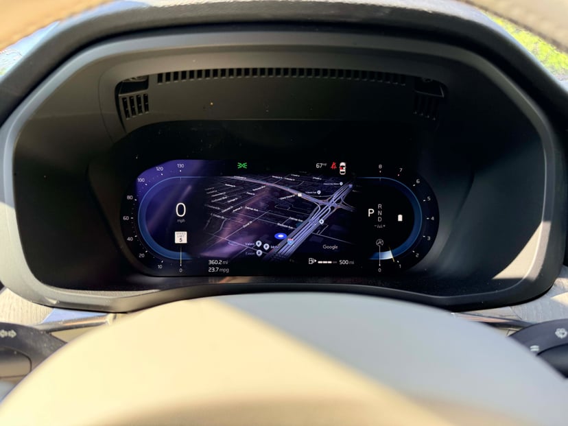 2023 Volvo XC60 - Image 16