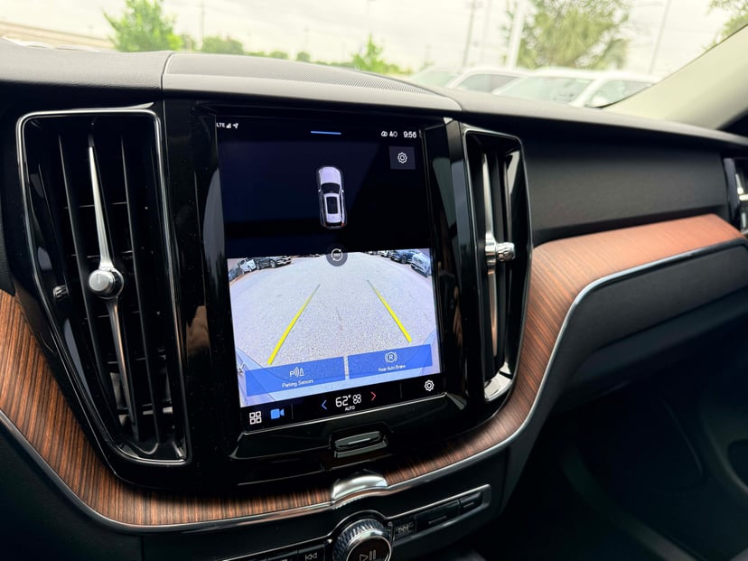2023 Volvo XC60 - Image 21