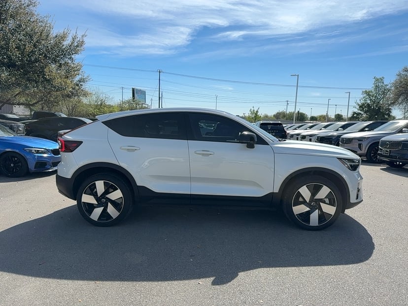 2023 Volvo C40 Recharge Pure Electric - Image 6