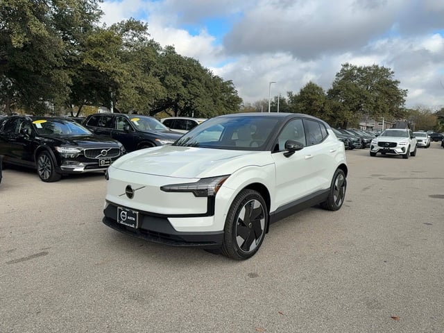 2025 Volvo EX30