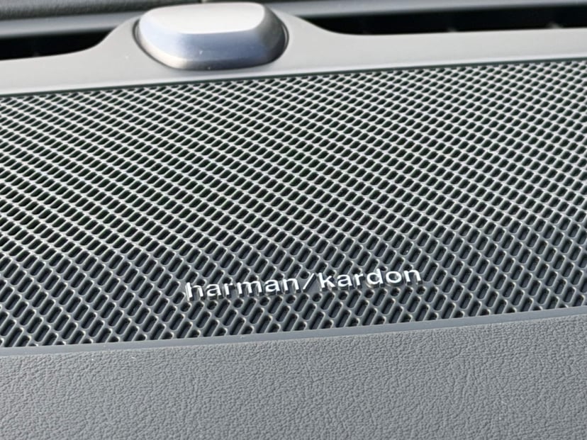 2026 Volvo XC90 plug-in hybrid - Image 15
