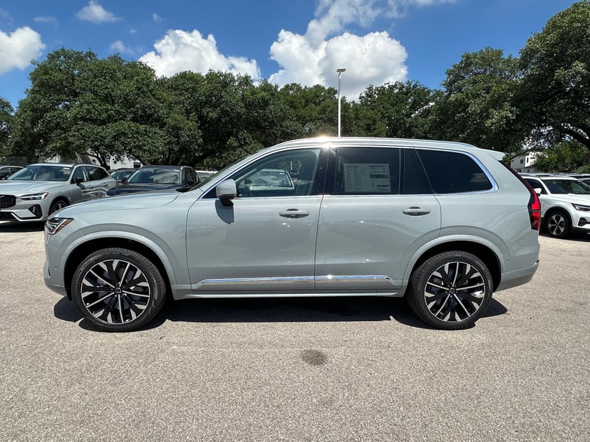 2026 Volvo XC90 - Image 1