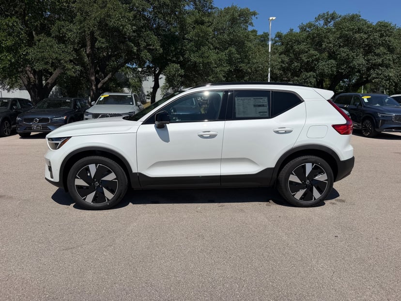 2026 Volvo EX40 - Image 2