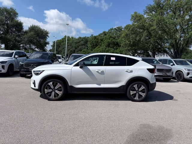 2023 Volvo C40 Recharge Pure Electric