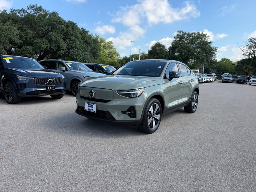 2023 Volvo C40 Recharge Pure Electric