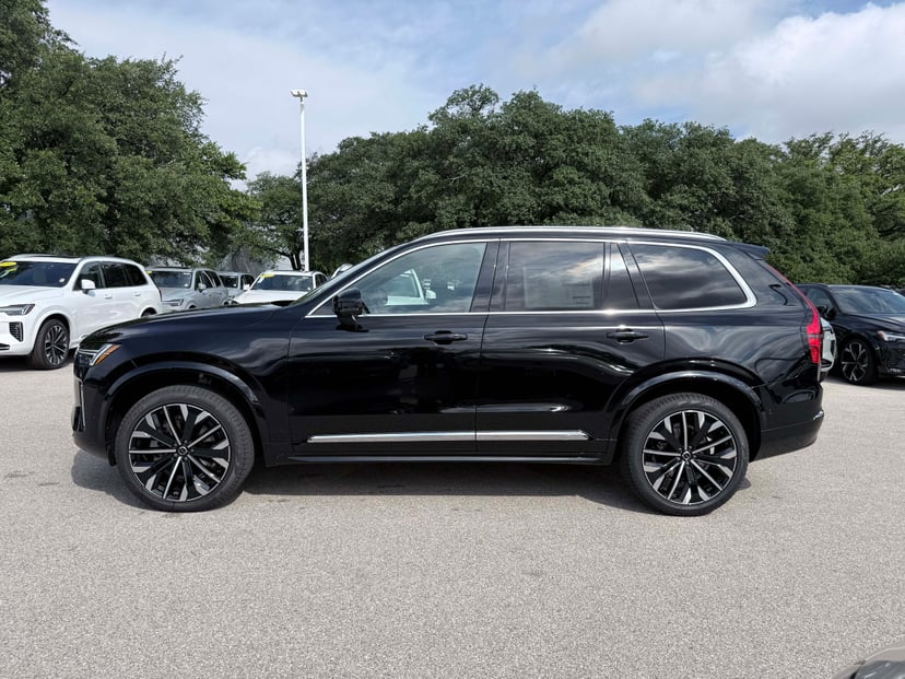 2026 Volvo XC90 - Image 2