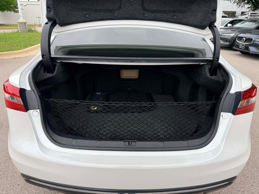2018 Toyota Avalon - Image 23
