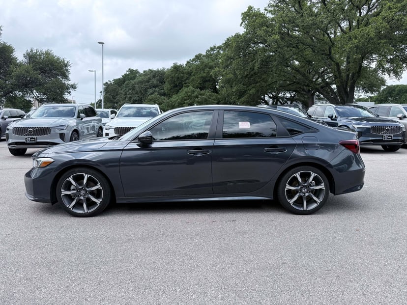 2025 Honda Civic Hybrid - Image 2