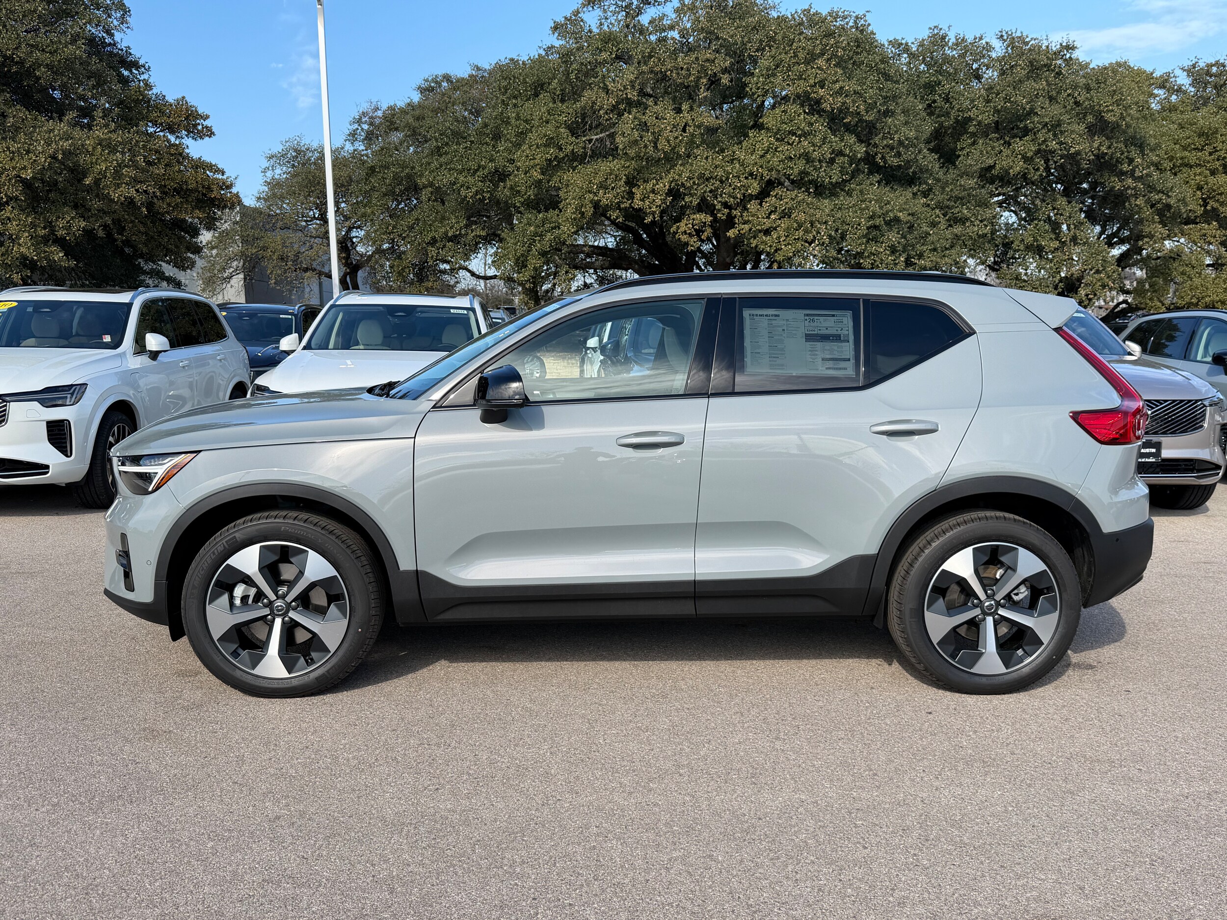2026 Volvo XC40