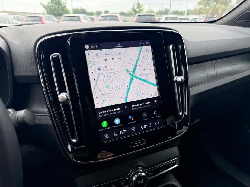 2023 Volvo C40 Recharge Pure Electric - Image 18