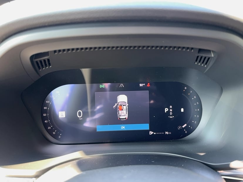2026 Volvo XC60 - Image 16