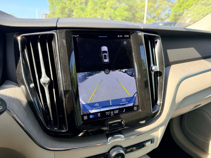 2023 Volvo XC60 - Image 18