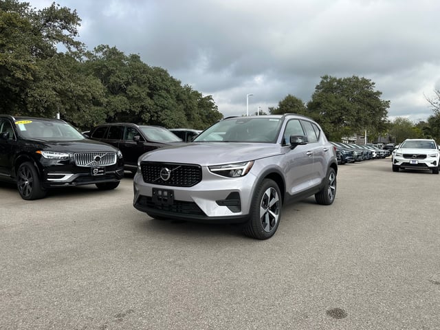 2026 Volvo XC40