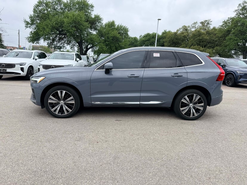 2023 Volvo XC60 - Image 3