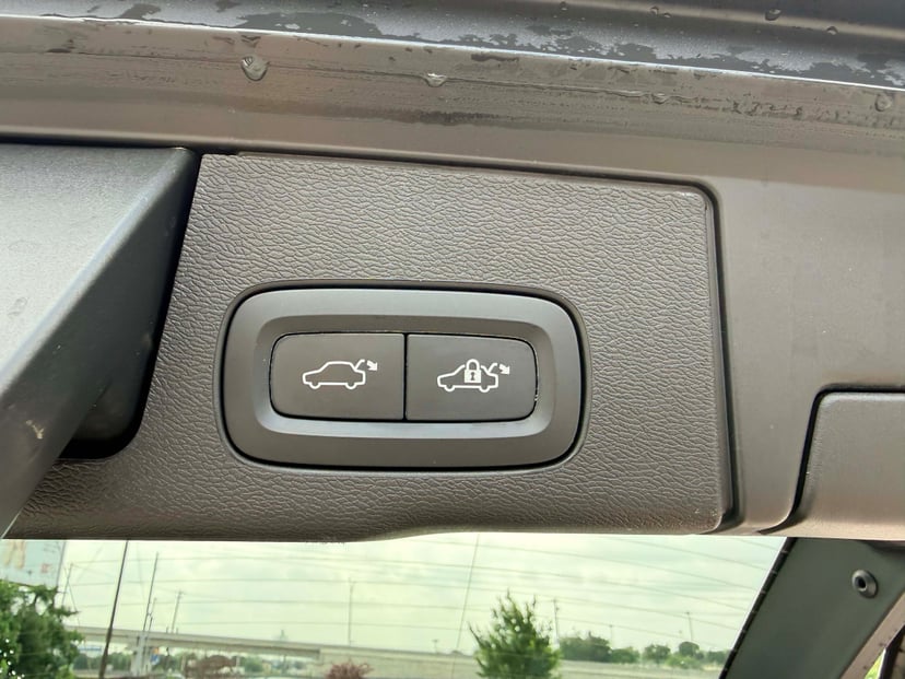 2023 Volvo XC60 - Image 24