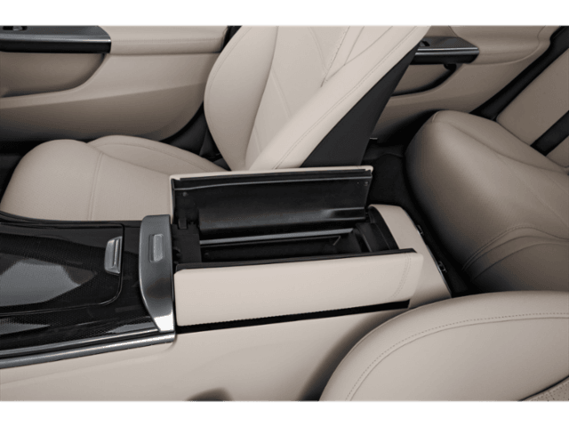2026 Mercedes-Benz C-Class - Image 14