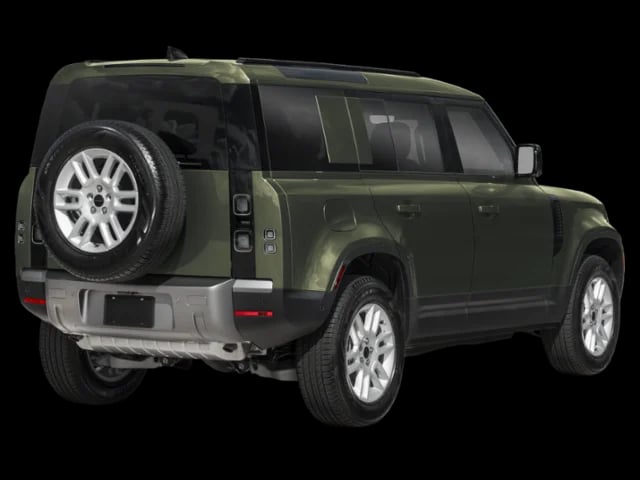 2026 Land Rover Defender 110 - Image 2