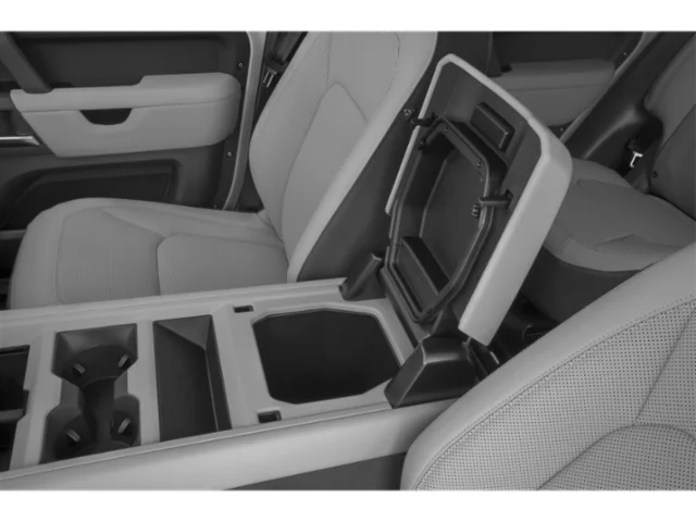 2026 LAND ROVER Defender 130 - Image 13