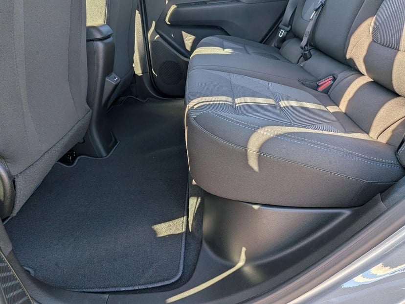 2027 Chevrolet Bolt - Image 16