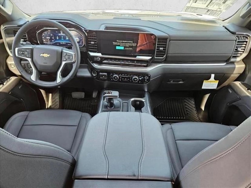 2025 Chevrolet Silverado 1500 - Image 15
