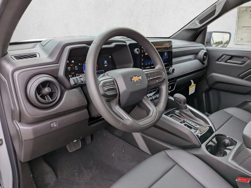 2026 Chevrolet Colorado - Image 5