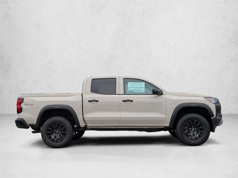 2026 Chevrolet Colorado - Image 2